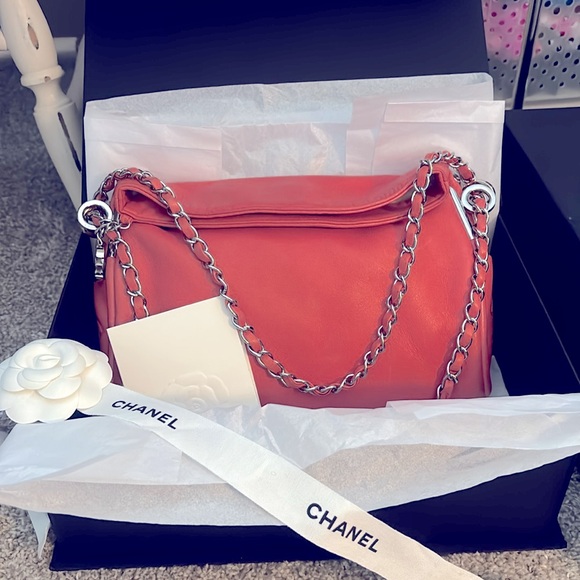 Rare Chanel coco mark lambskin chain shoulder bag - Picture 1 of 13